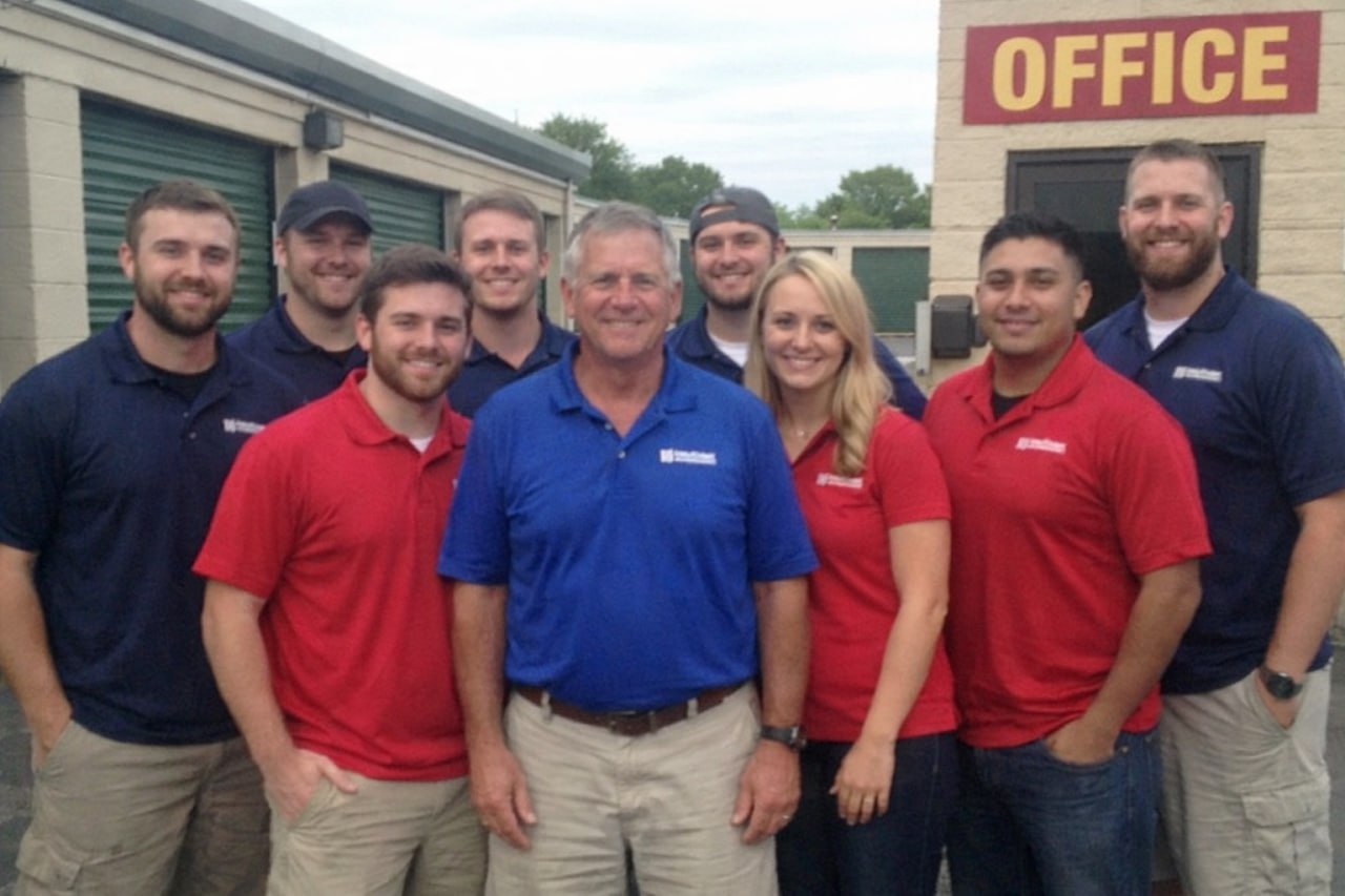 Water damage restoration professionals in Syracuse, NY